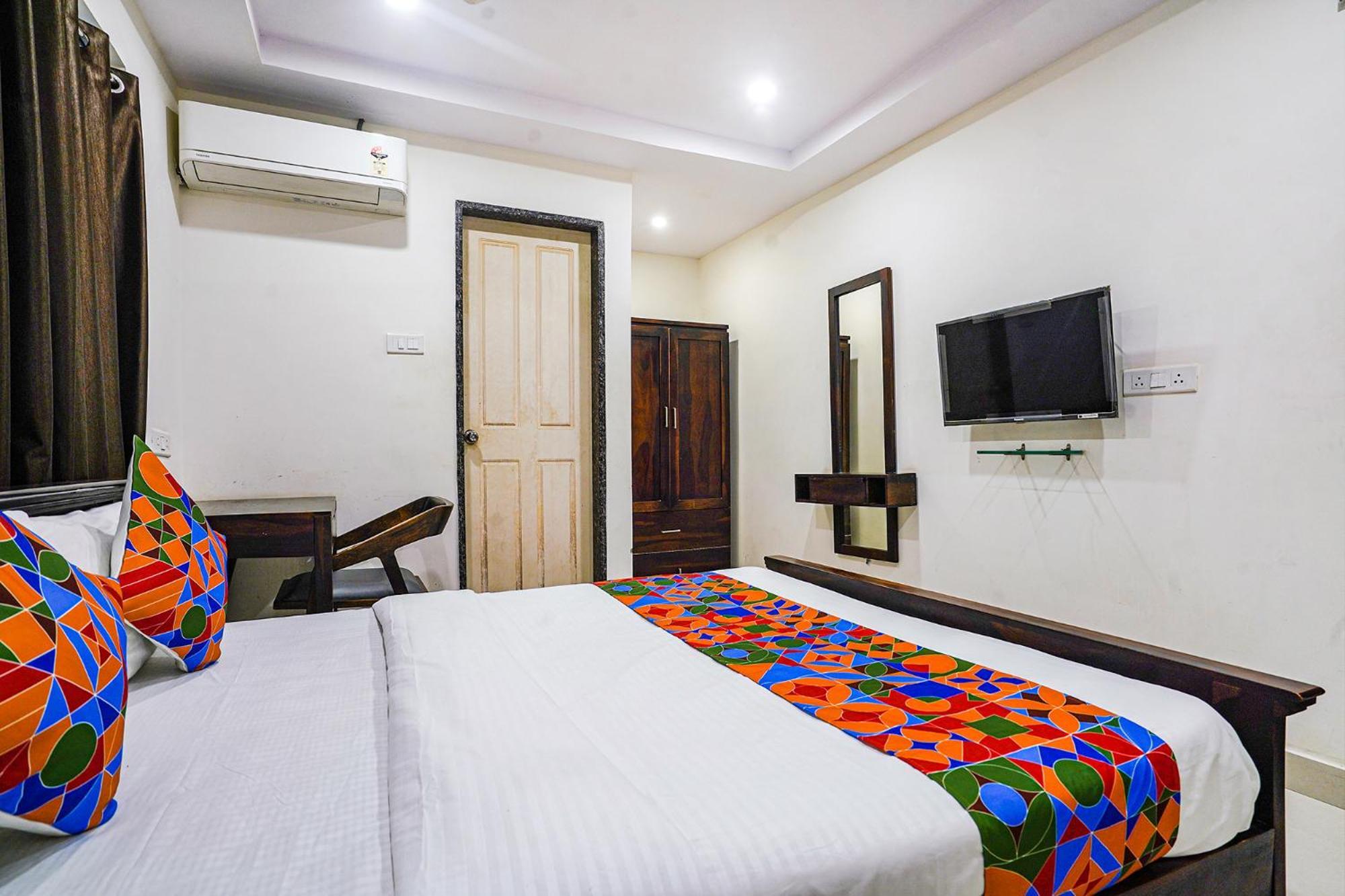Fabhotel Hamsa The Right Choice - Nr Lanco Hills, Manikonda Хидерабад Екстериор снимка